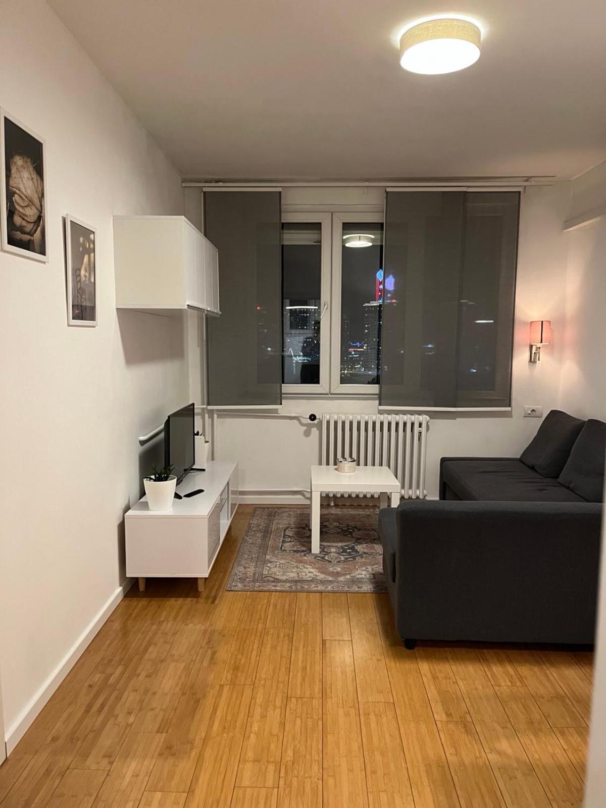 Lenny Apartman Belgrado Buitenkant foto